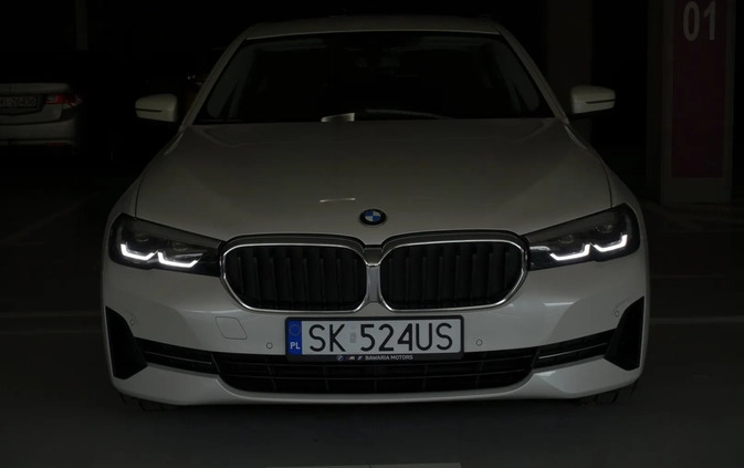 BMW Seria 5 cena 157500 przebieg: 94000, rok produkcji 2021 z Katowice małe 704